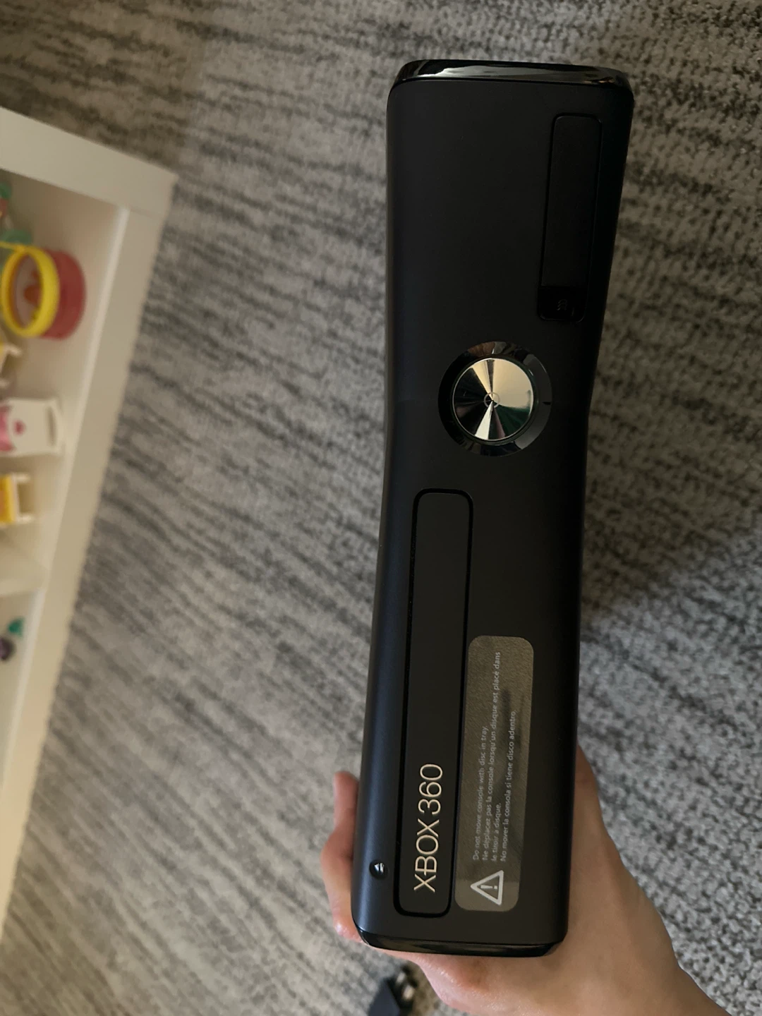 Microsoft Xbox 360 S Console - photo 2