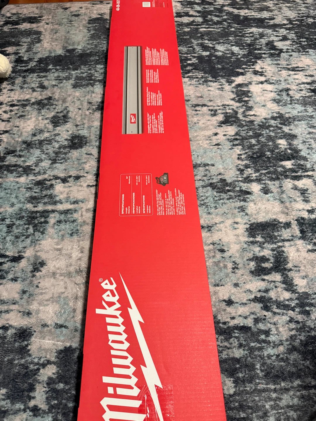 Milwaukee 55-inch Guide Rail (48-08-0571)