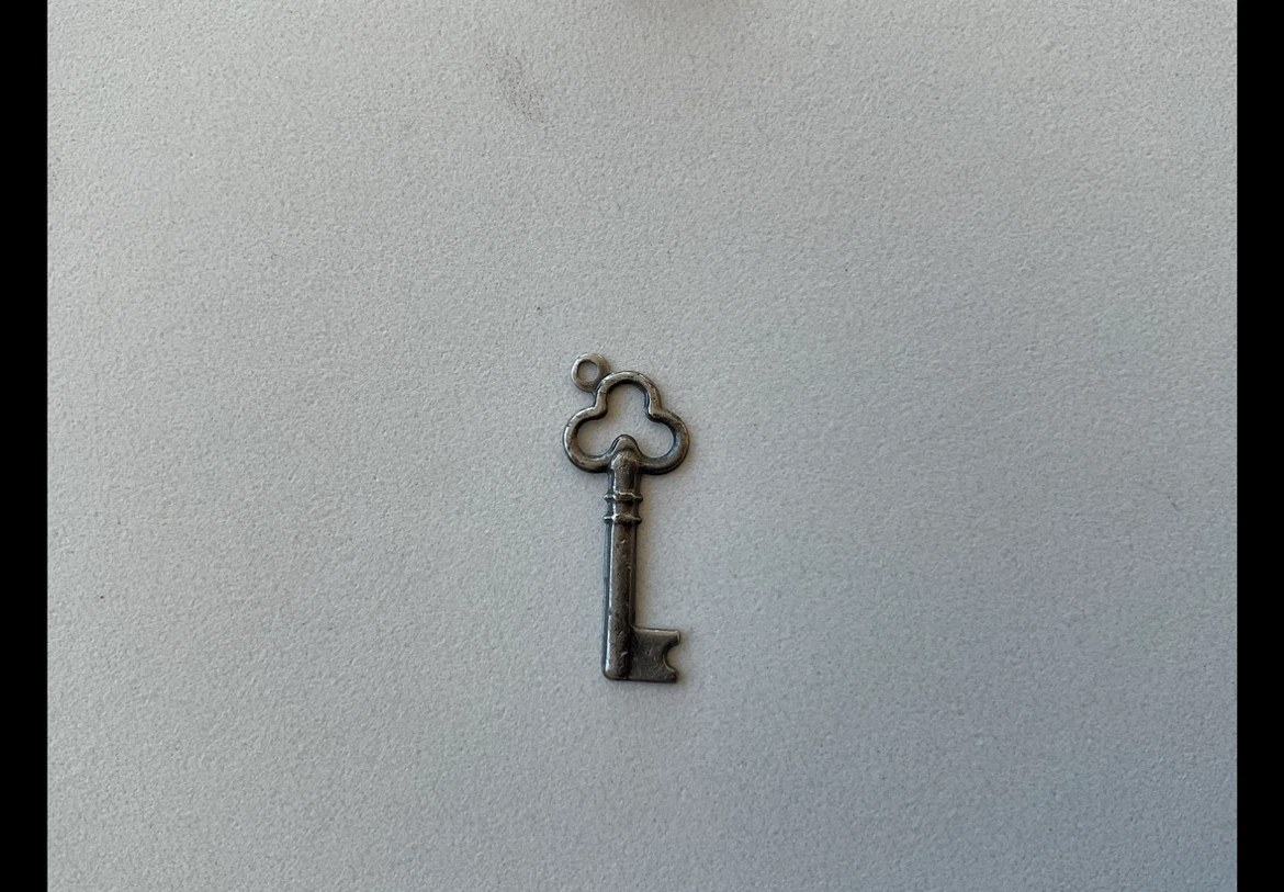 Antique/Vintage Cracker Jack prizes metal - photo 4