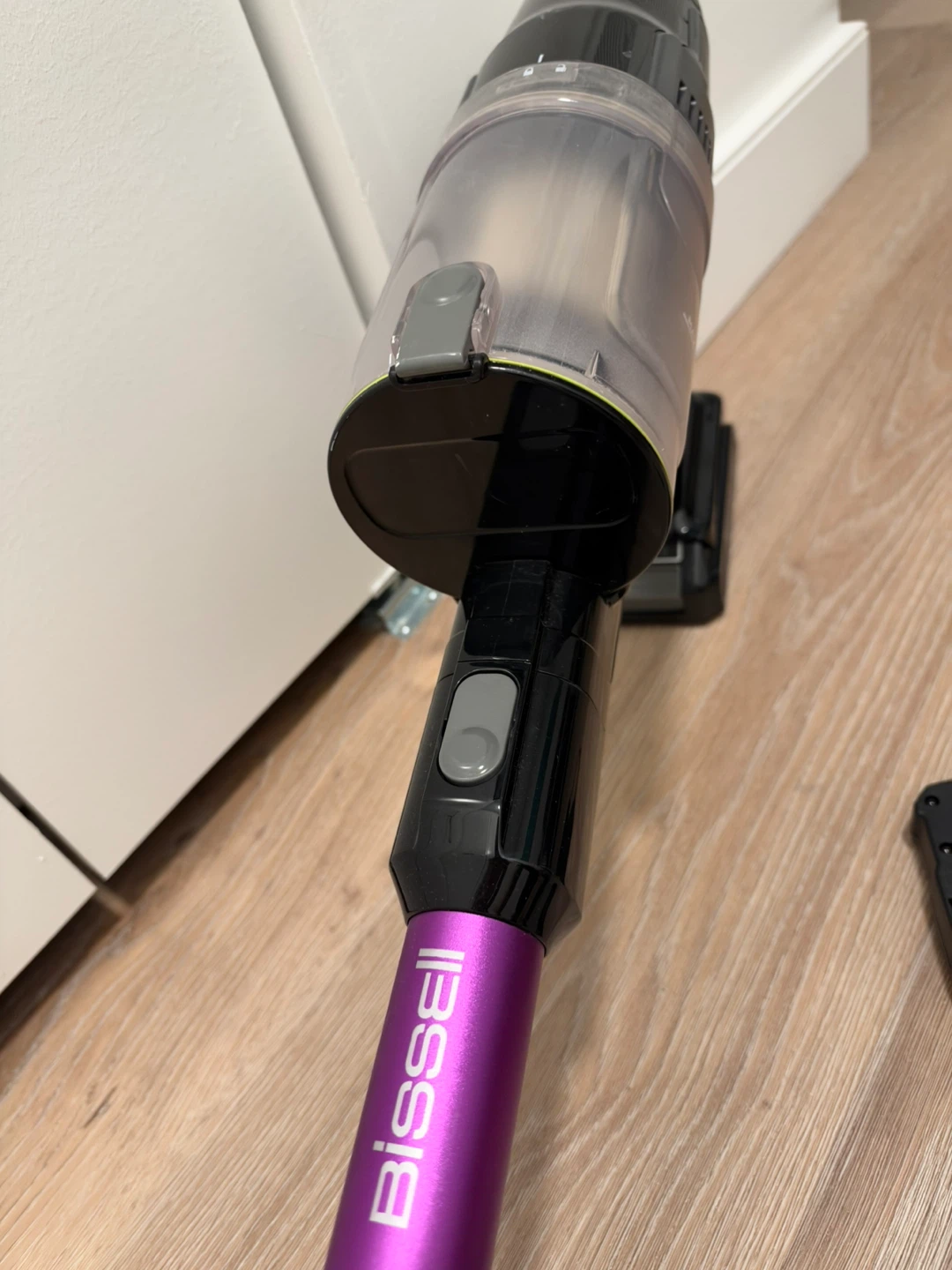 Bissell Cleanvie XR Vacuum - photo 2