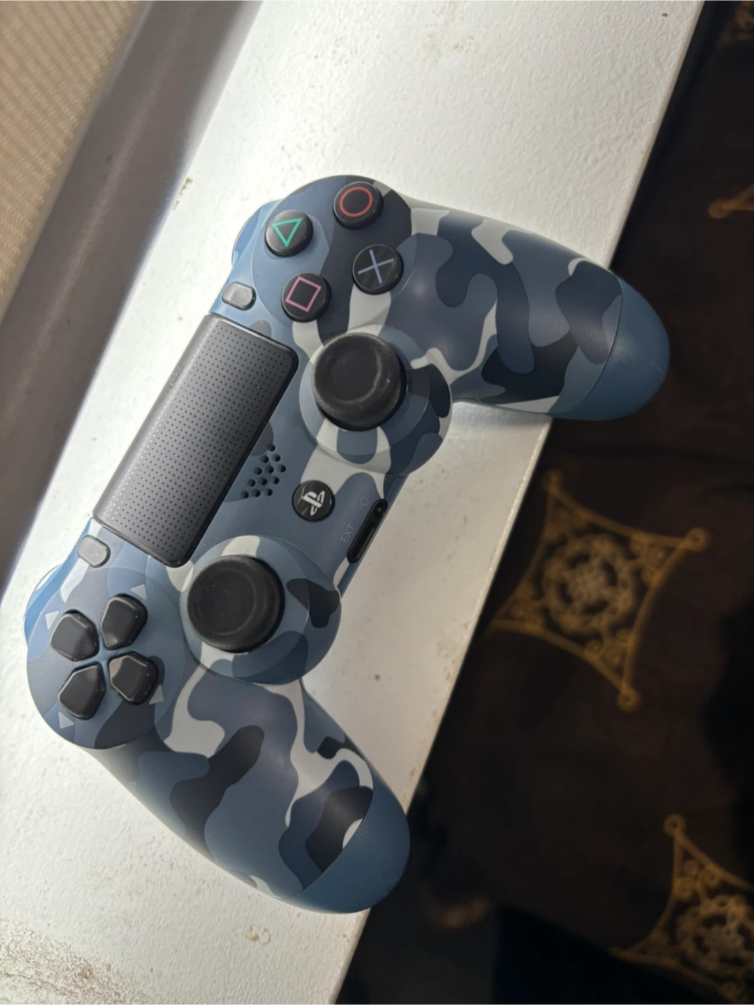 PS4 Slim Console + Controller & 2 Games (861 GB) - photo 2