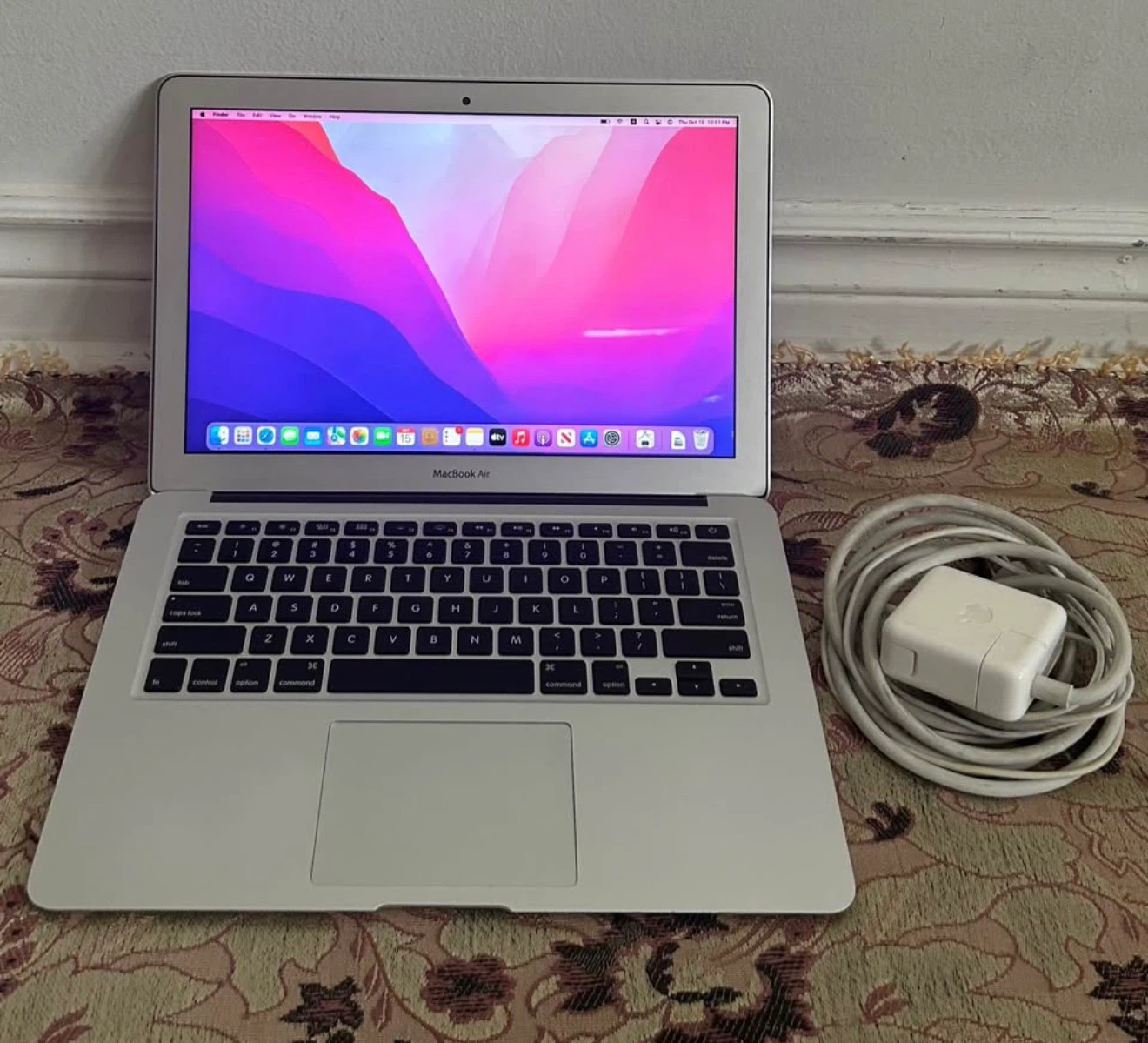 Apple MacBook Air 13-inch 2017