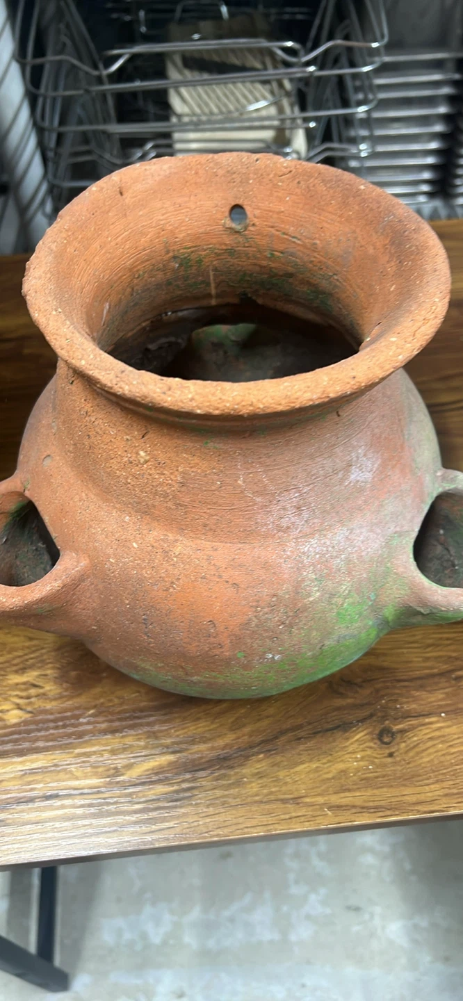 Set of Two Terracotta Clay Pots - photo 2