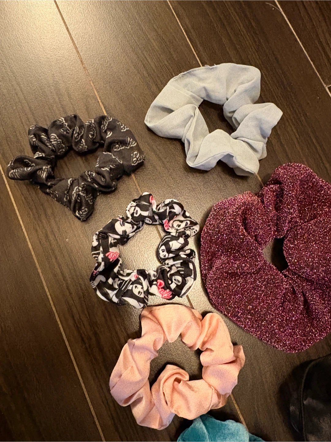 Assorted Hair Scrunchies Set - photo 2