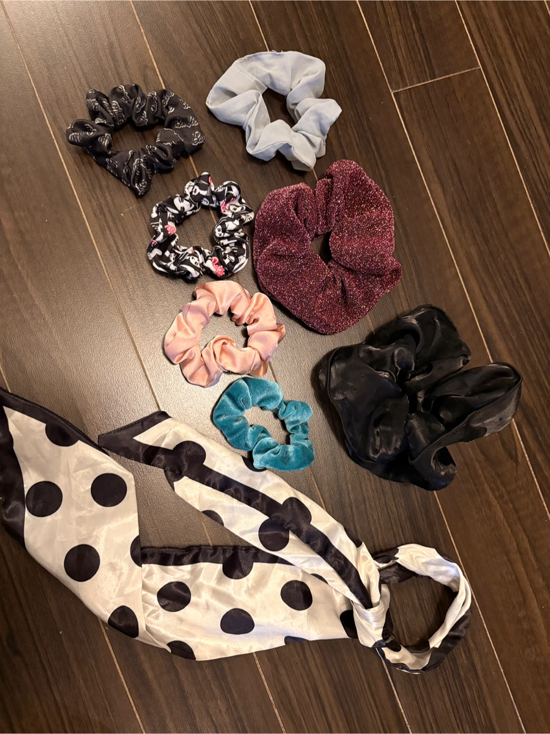 Assorted Hair Scrunchies Set - photo 4