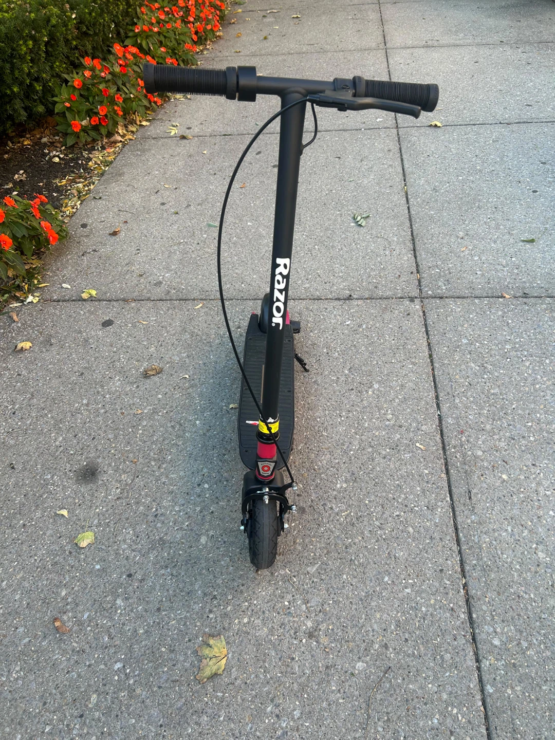 Razor Electric Scooter - photo 2
