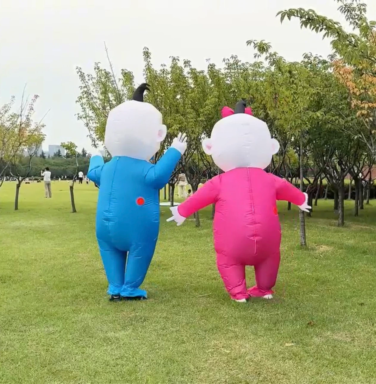 2 Pack Inflatable Giant Costumes HALLOWEEN same day available - photo 2