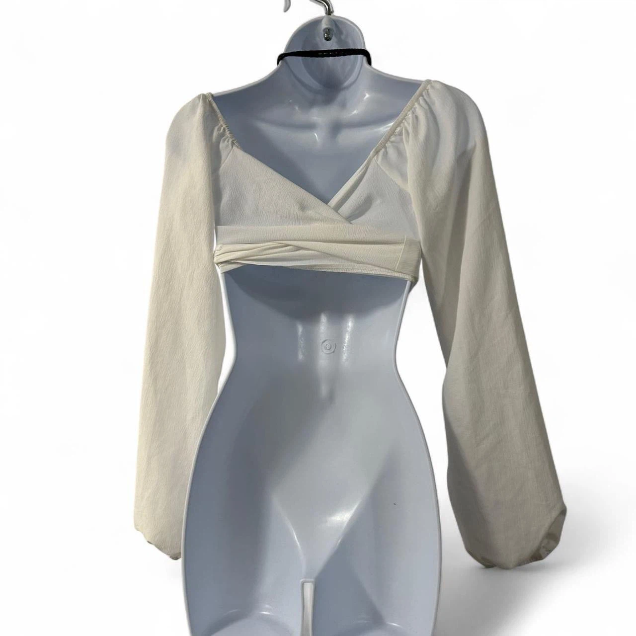 White Long Sleeve Crop Top with Front Tie - photo 5