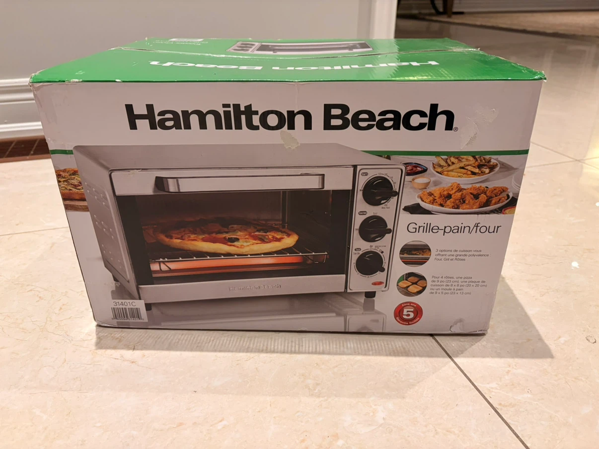 Brand new Hamilton Beach 4-Slice Toaster Oven