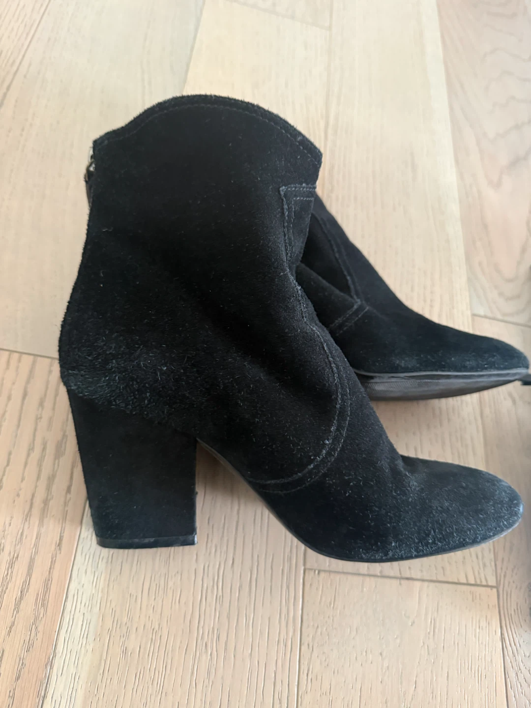 Nine West leather & suede ankle boots - woman’s size 8 $25 each - photo 2