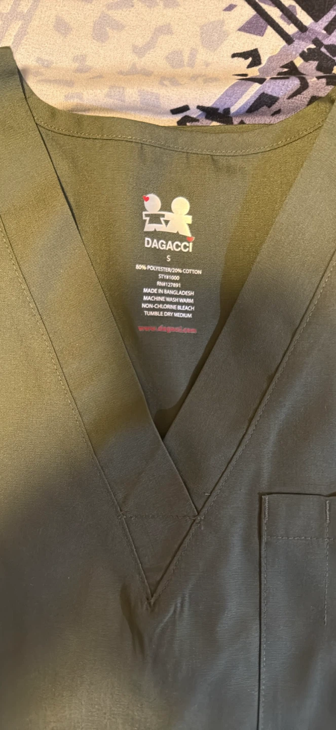 Dagacci Olive Green Scrub Set - photo 2
