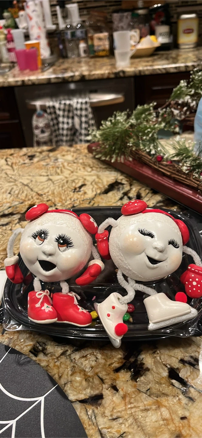 Set of Two Christmas Holiday Figurine Ornaments