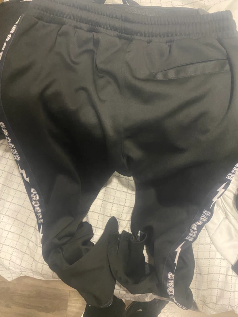 Free Track Suit In Great Condition - photo 2