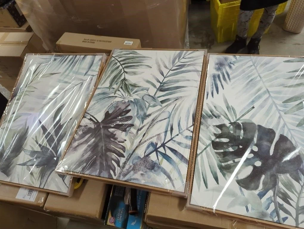 Set of 3 Tropical Leaf Wall Art Prints in Wooden Frame - photo 3