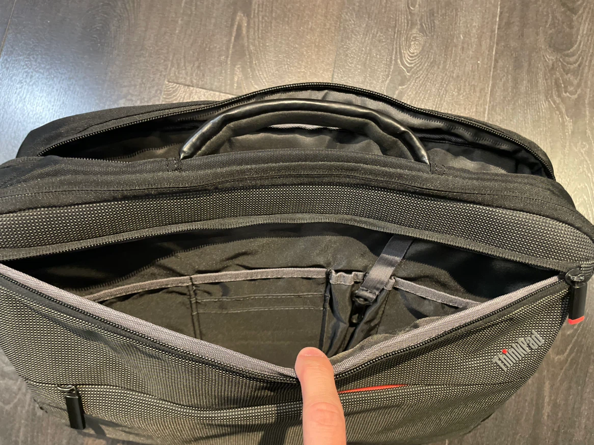 Lenovo ThinkPad Laptop Carrying Case - photo 3