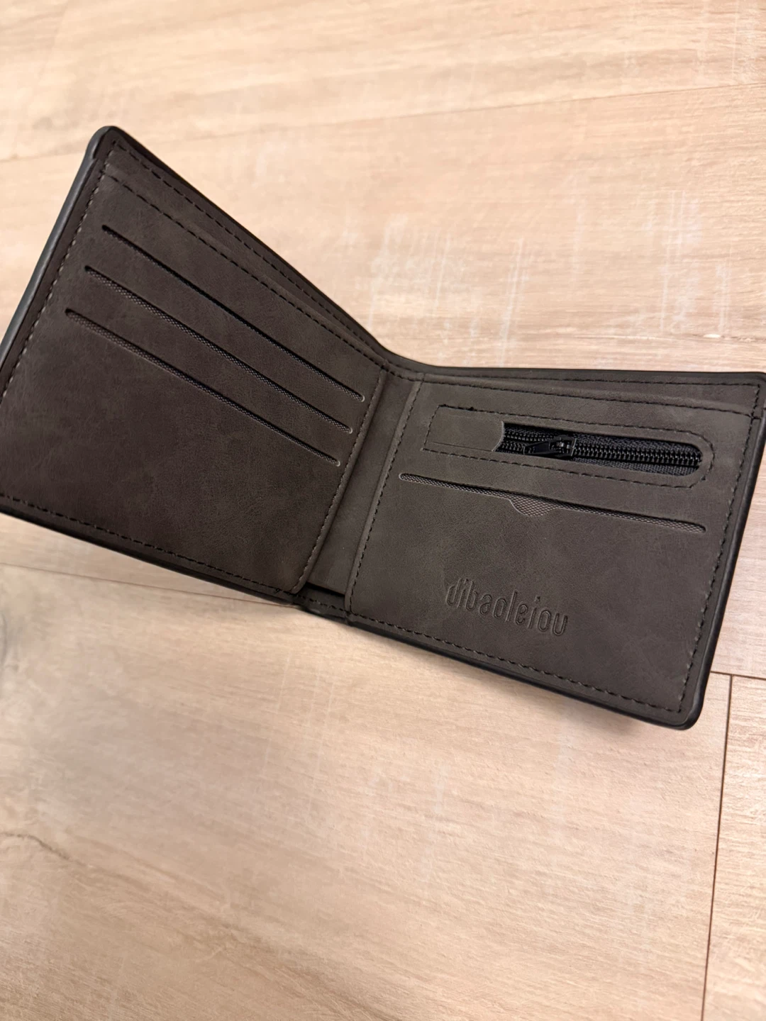 Black Bifold Wallet - Streetwear Style - photo 3