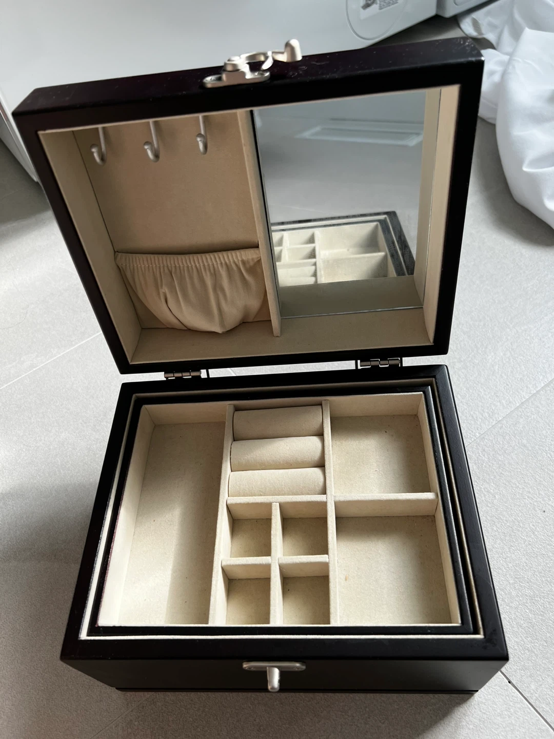 Dark Wood Jewellery Box - photo 2