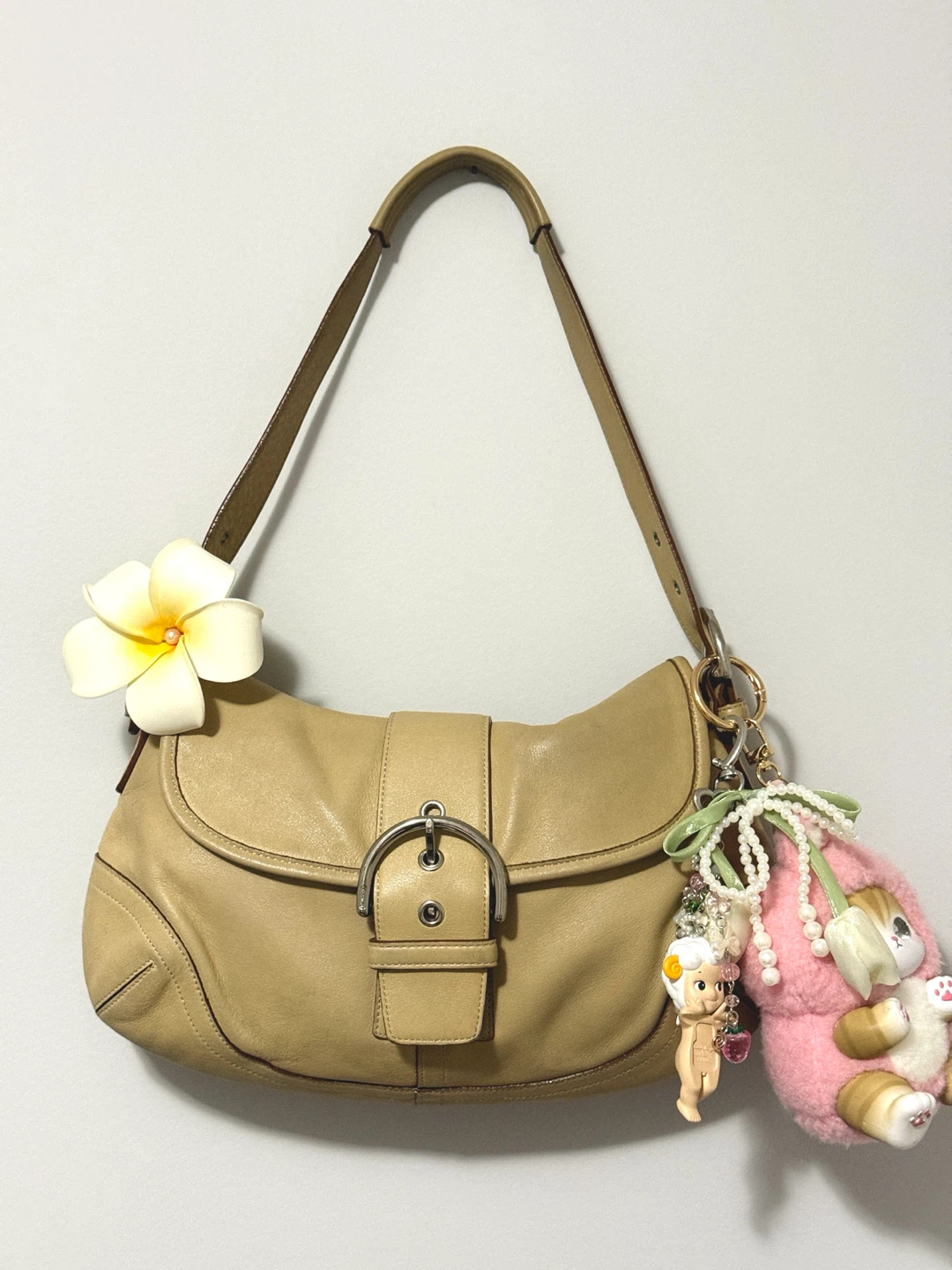 Vintage Coach Large Soho Flap