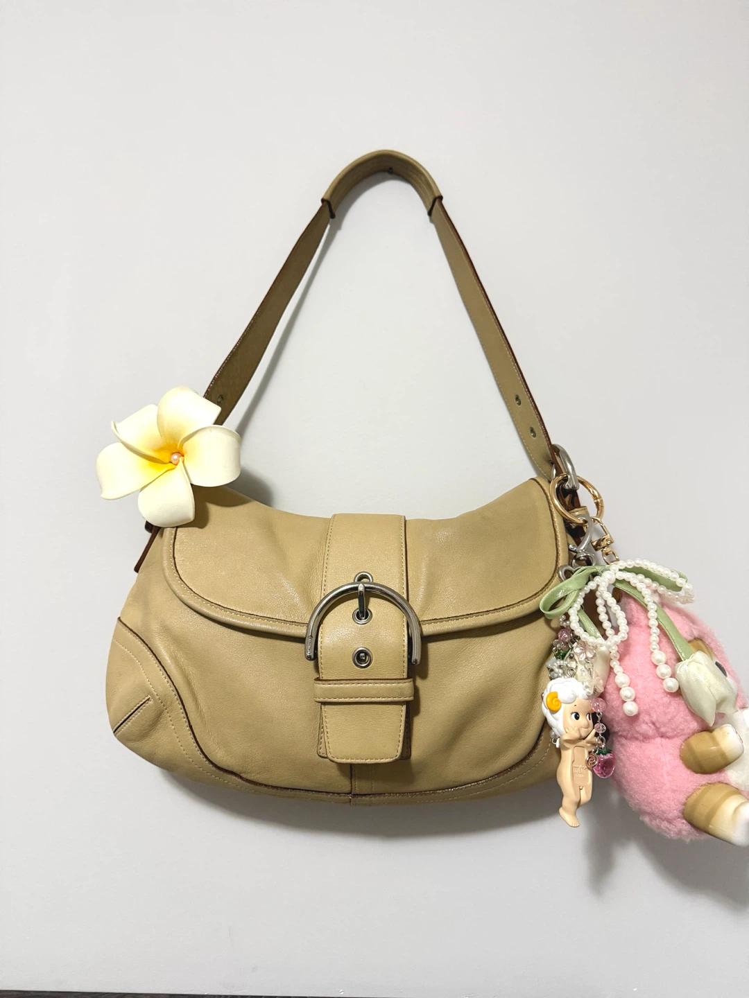 Vintage Coach Large Soho Flap - photo 3