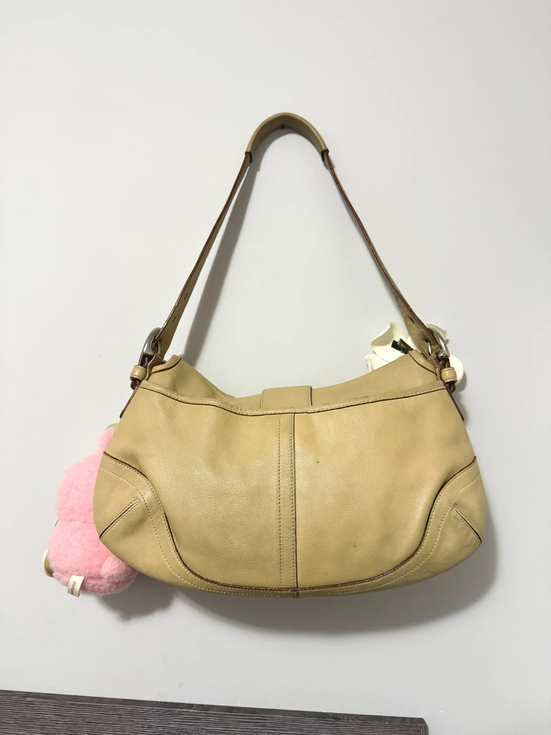 Vintage Coach Large Soho Flap - photo 4