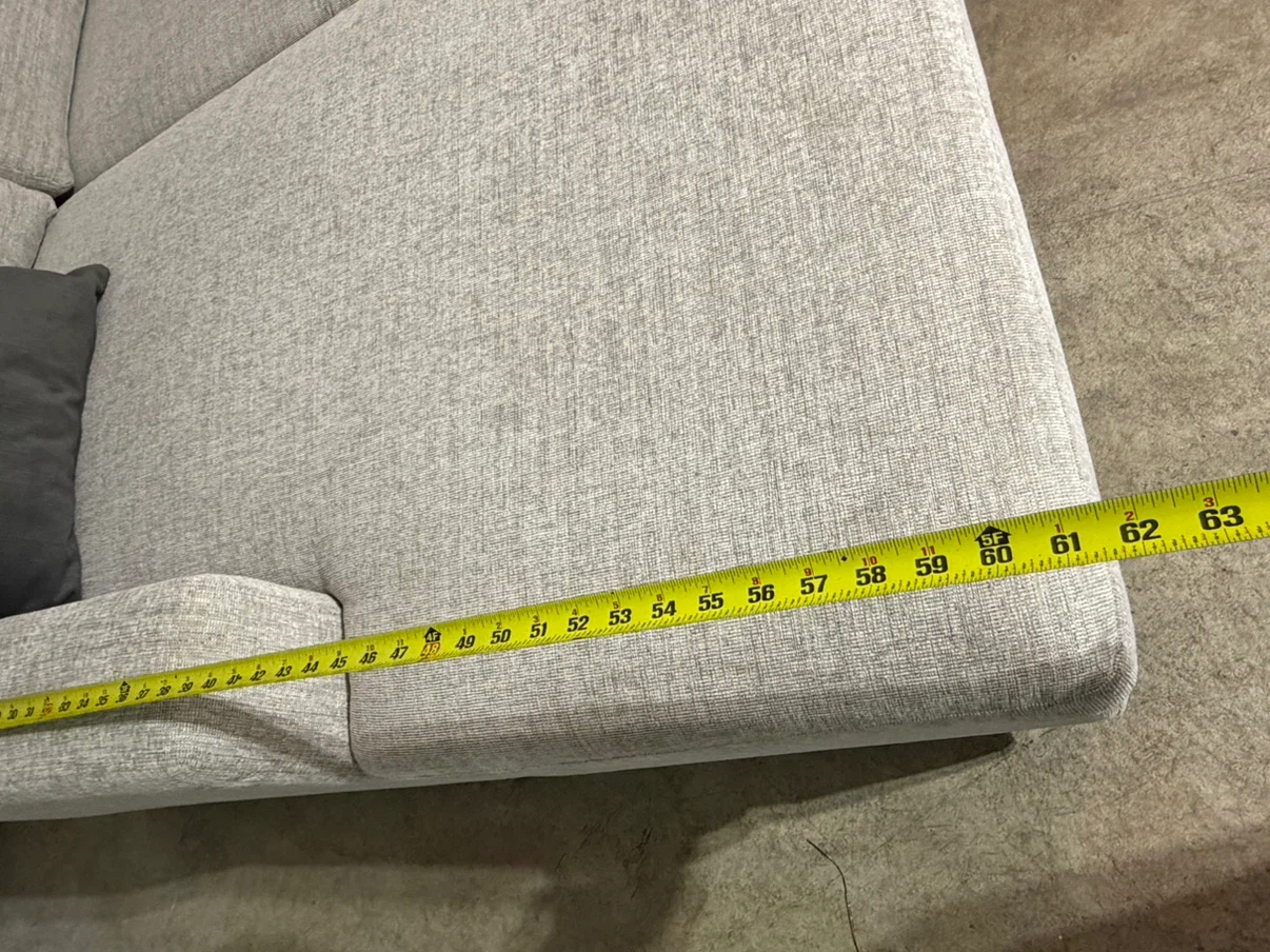 Light grey sectional sofa ( Delivery Available ) - photo 4