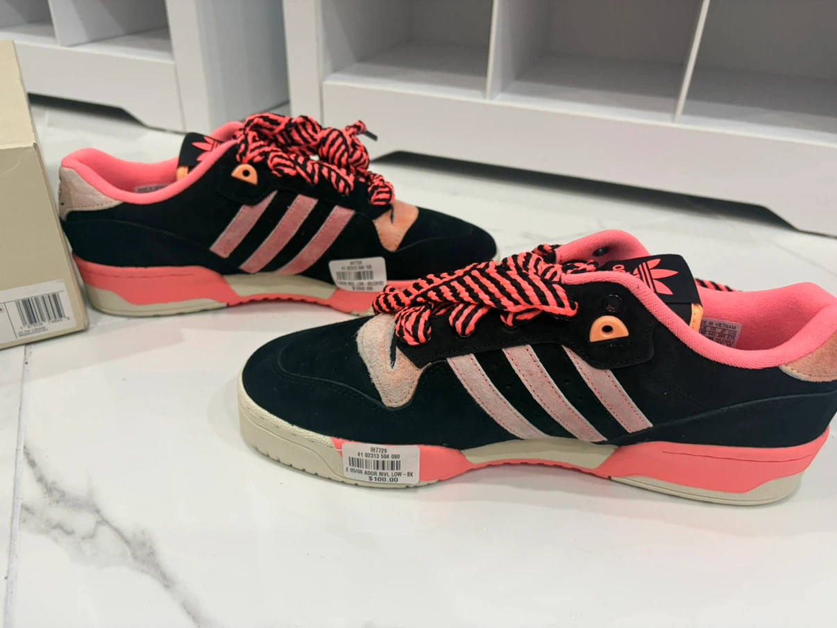 Adidas Rivalry Low Sneakers Size 10.5 - photo 3