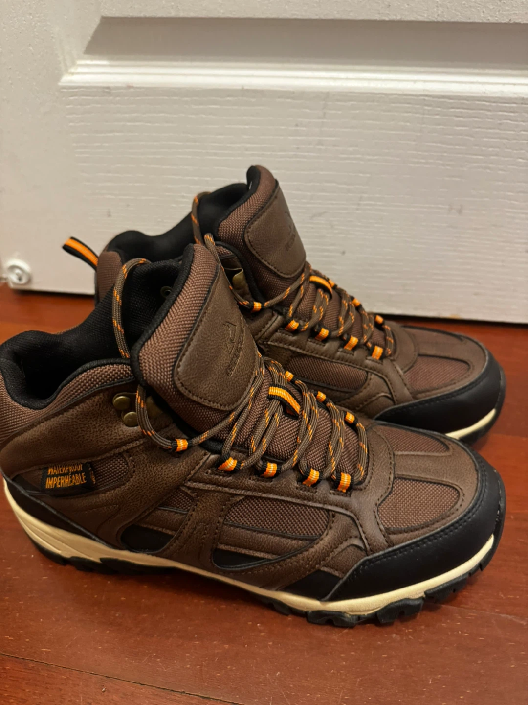 Ozark Trail Waterproof Hiking Boots Size 9 - photo 3