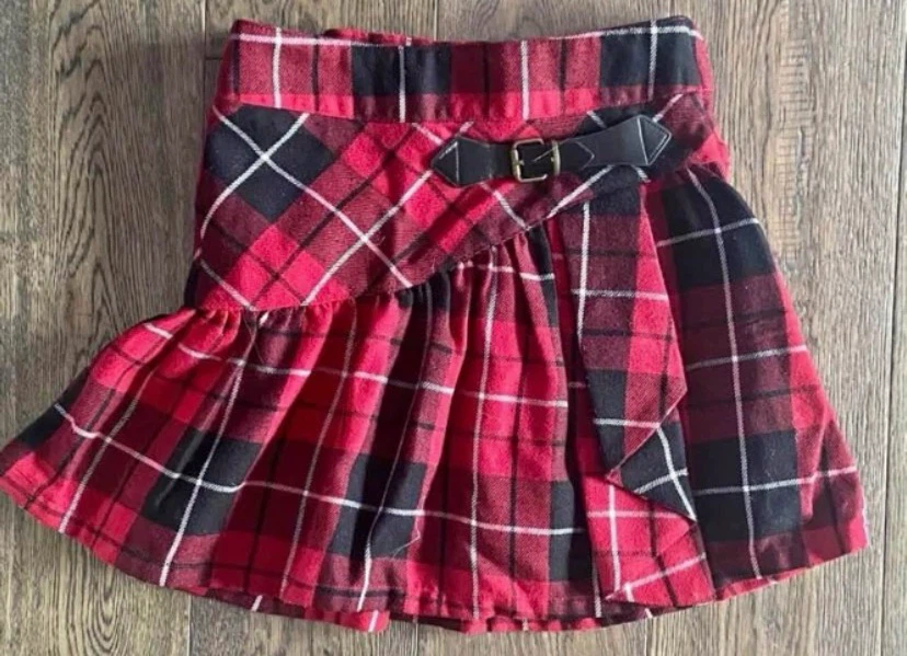EUC The Children's Place Girls Plaid Holiday Skirt Kilt 5 yrs