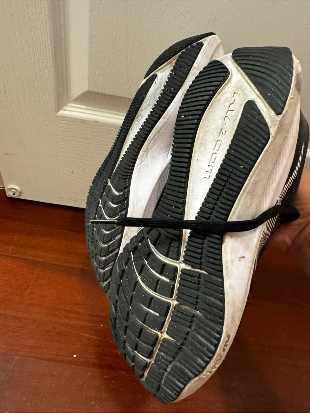 Nike Air Zoom Winflo Running Shoes - photo 4
