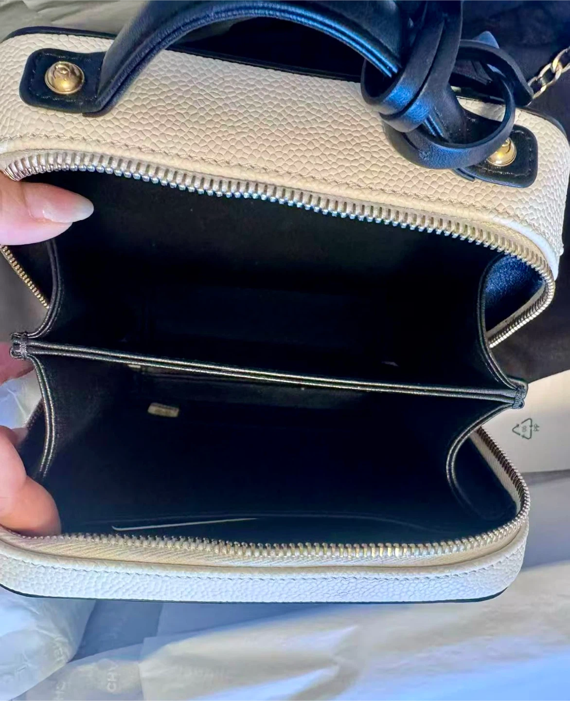 Chanel bag - photo 3