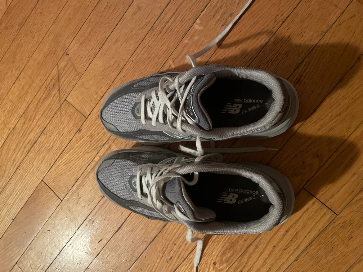 New Balance 990v6