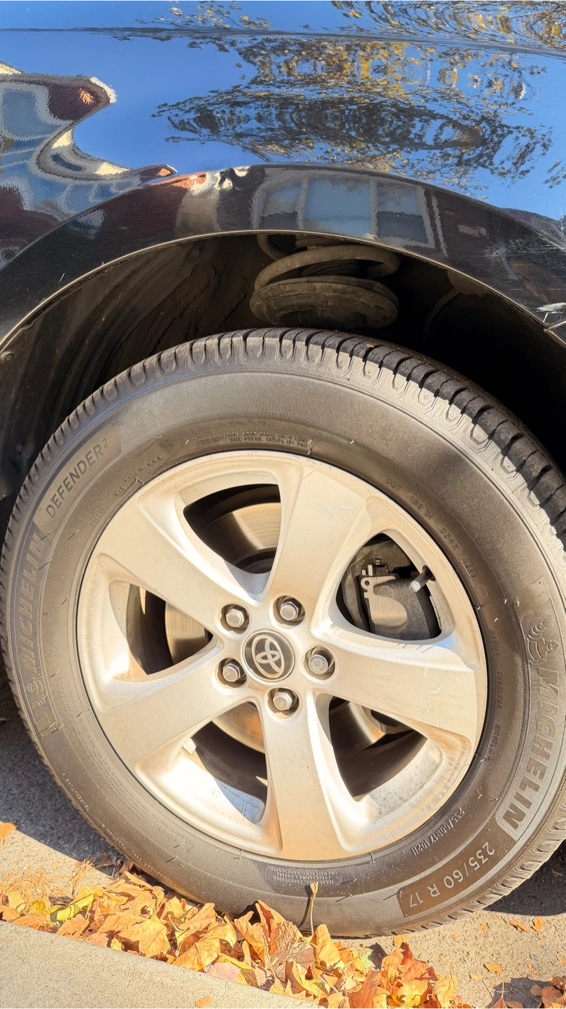 2020 Toyota Sienna LE — Wheelchair Accessible Van, BraunAbility - photo 4