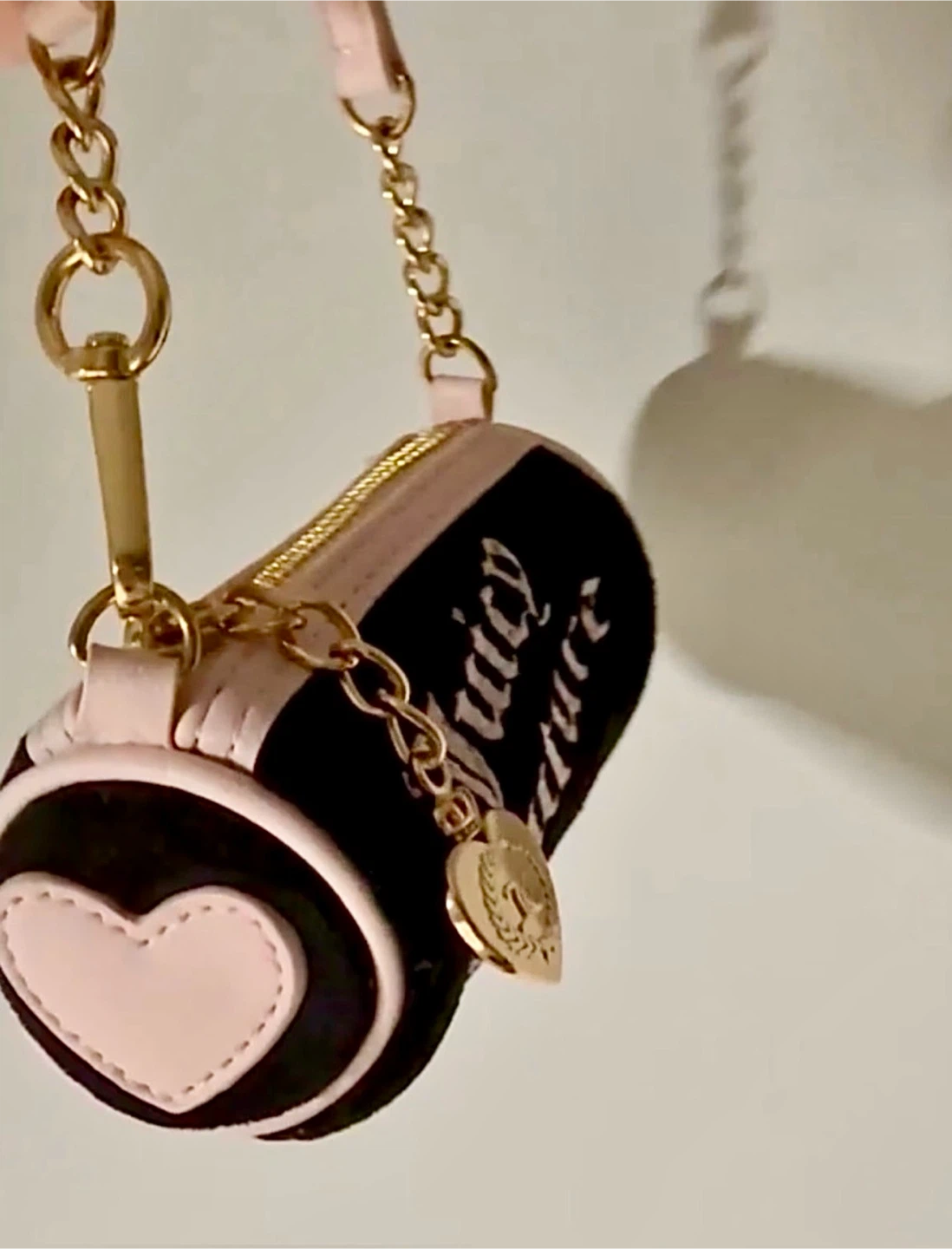 NWOT Juicy Couture Velour Plush Mini Barrel Bag/Charm Gold Chain - photo 2