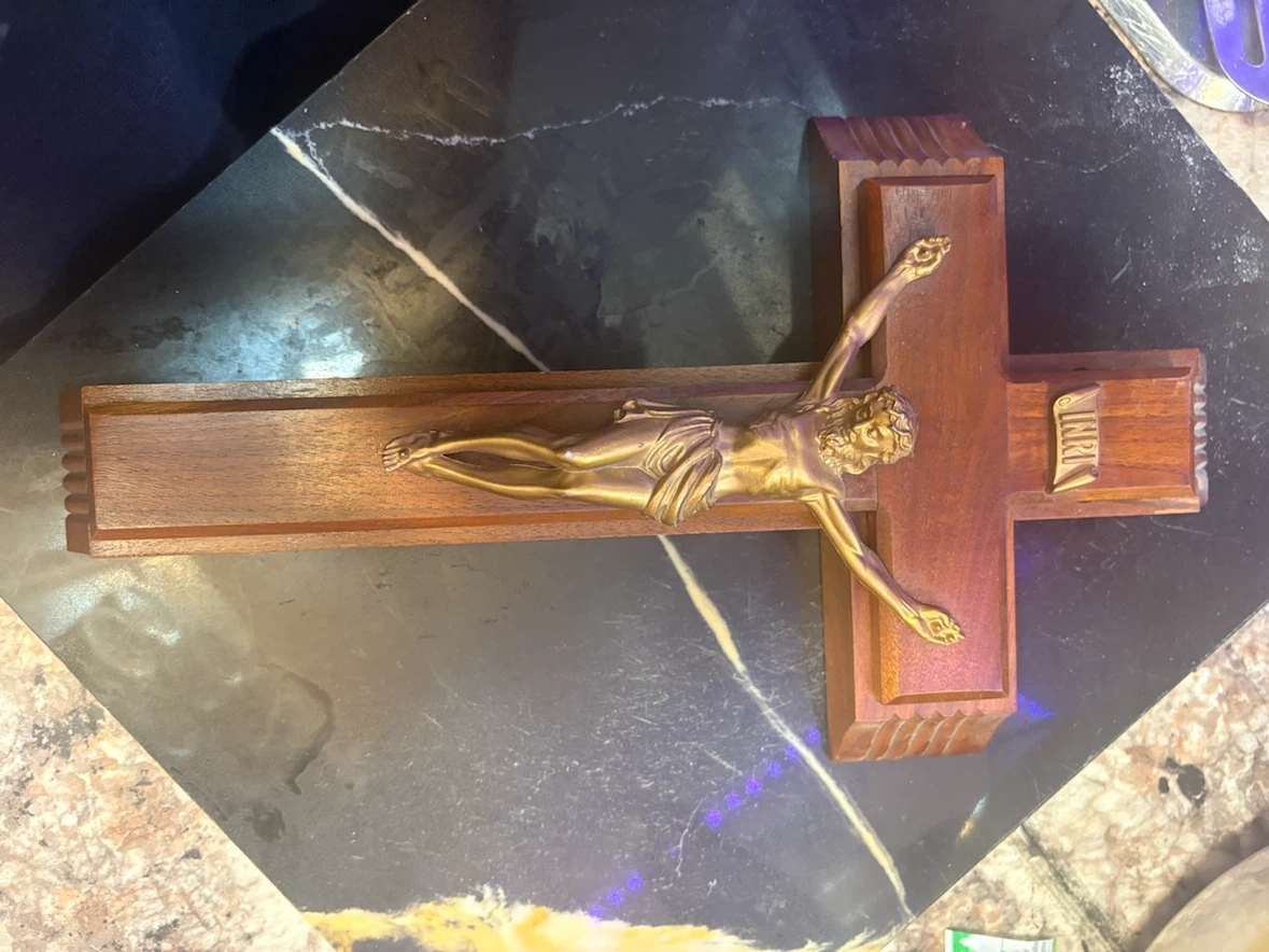 Wooden Crucifix with Hidden Storage - photo 4