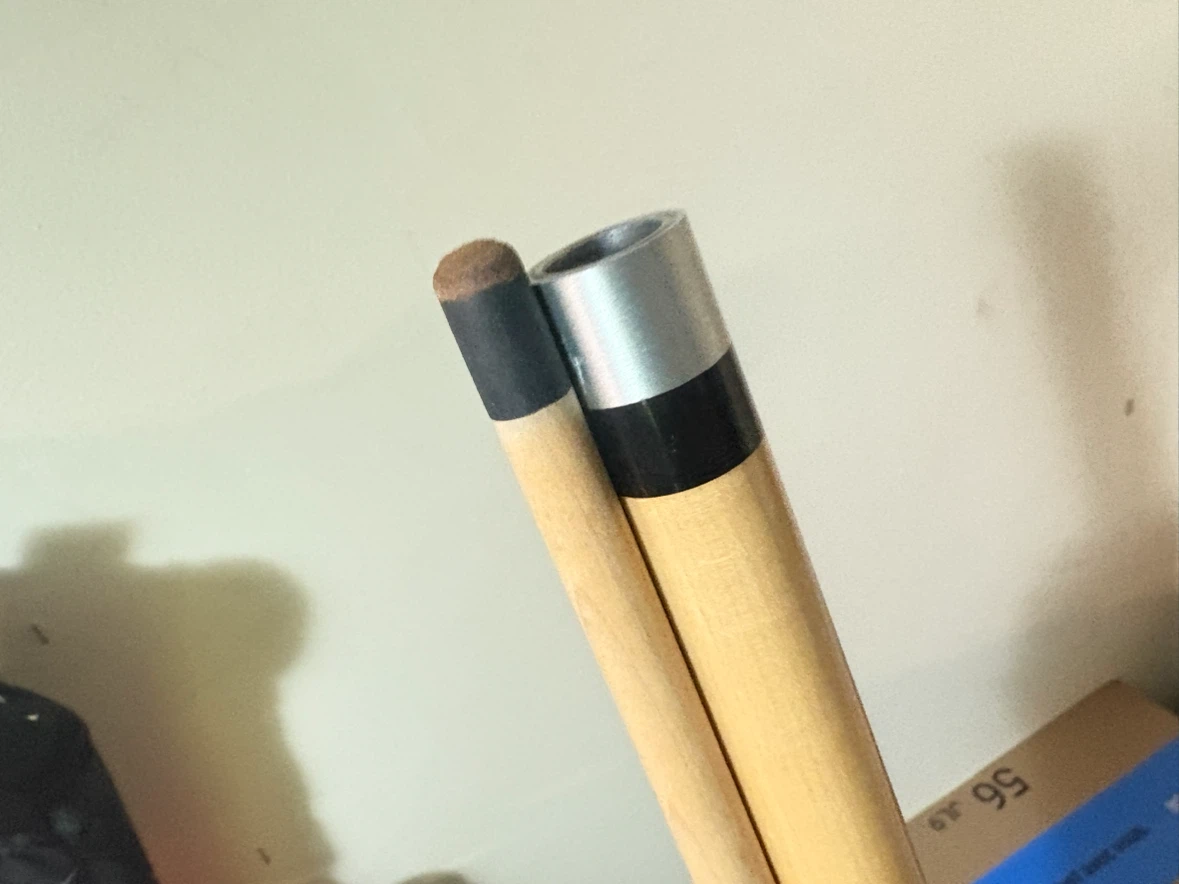 Dufferin Pool Cues with Cases - photo 2