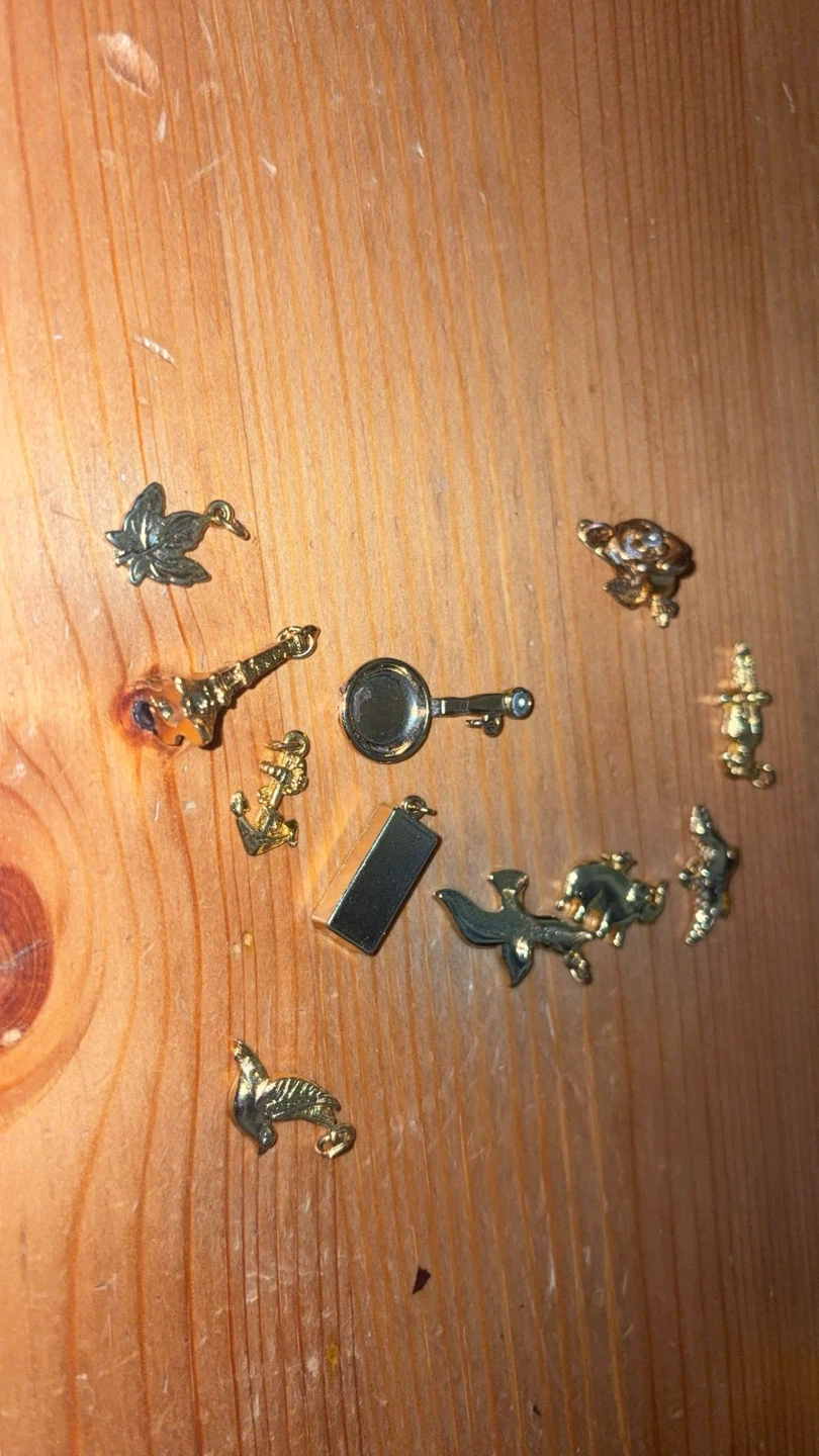 Vintage Gold Tone Charm Assortment Lot - photo 2