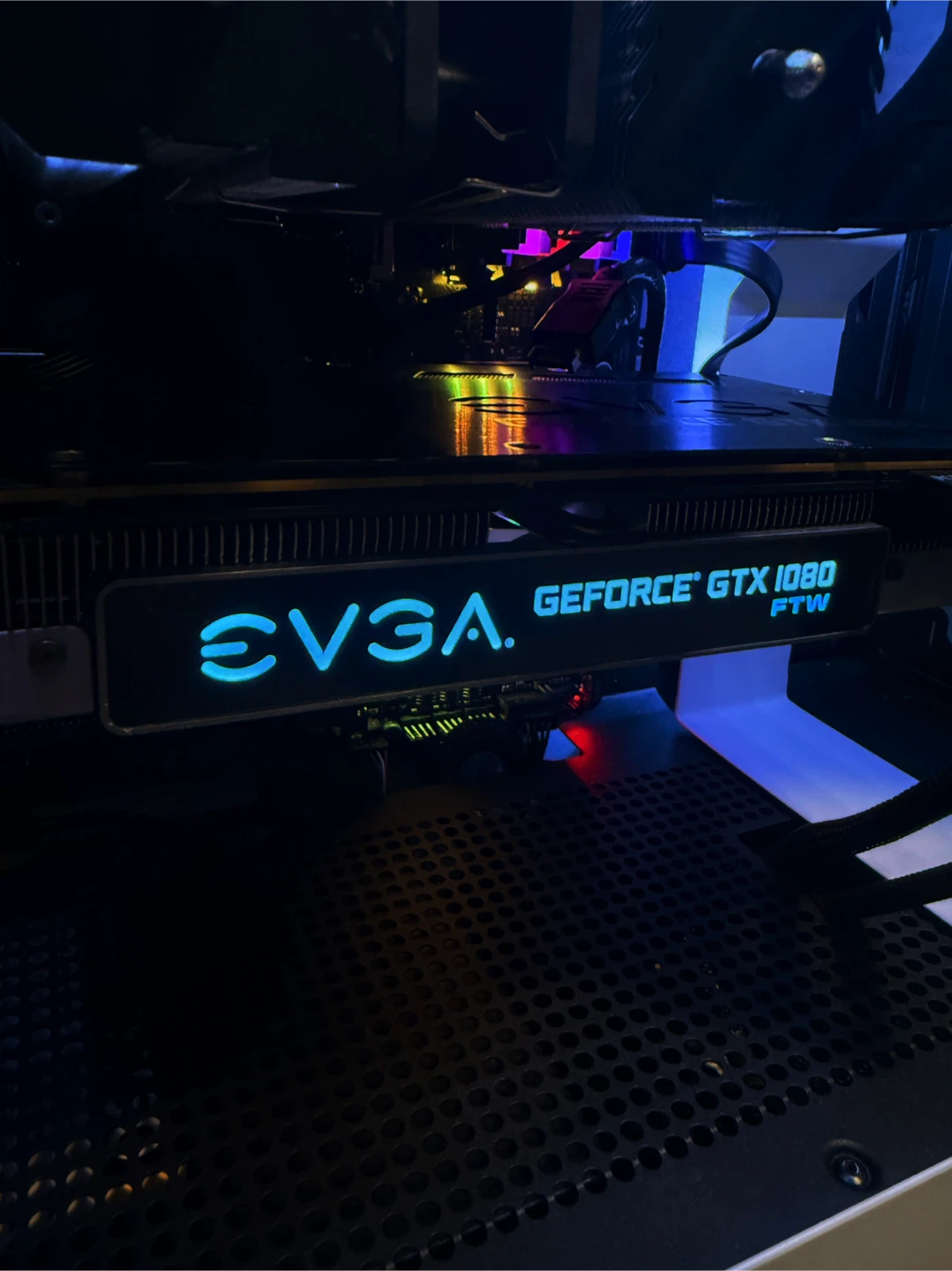 Gtx 1080 evga ftw 8gb graphics card.