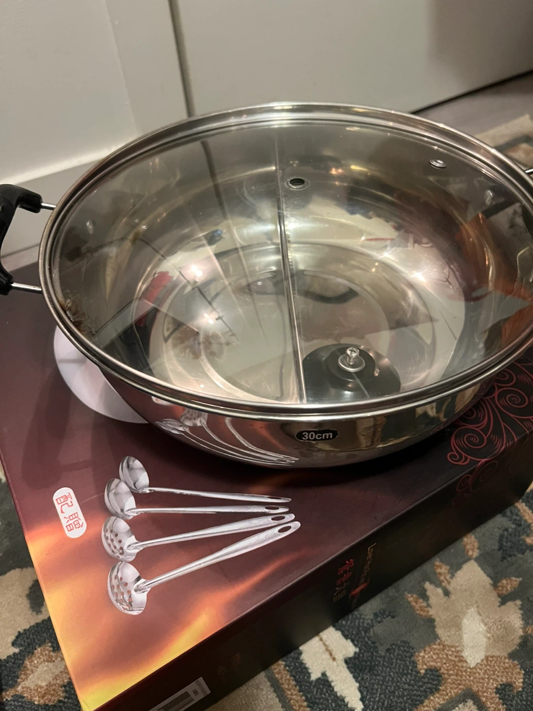 30cm Hot Pot with 4 Spoons - photo 2