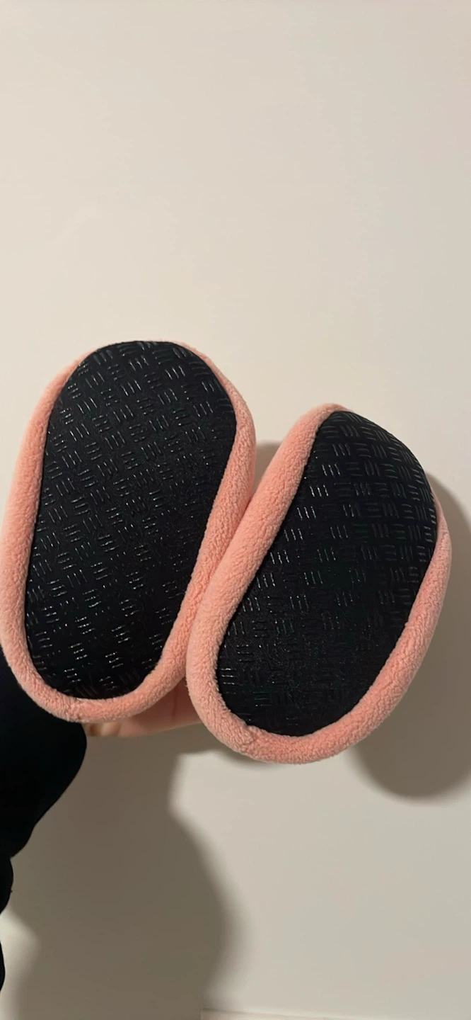 (6-12 month- NEW) Pink baby slippers with bunny design - photo 2