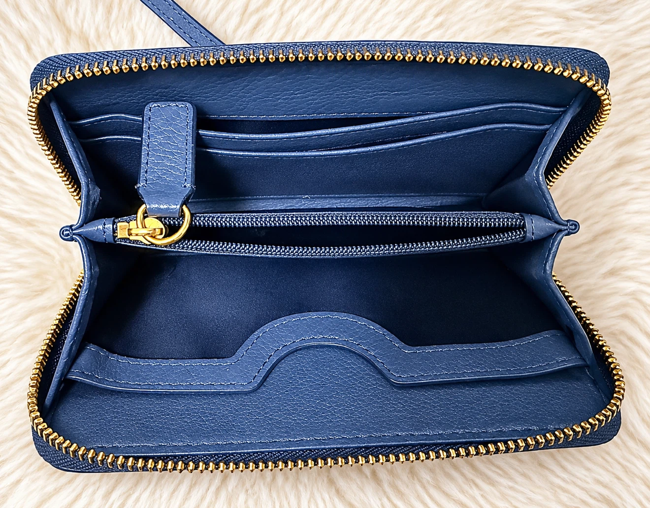 Authentic Tory Burch and Marc Jacobs Wallets - photo 3