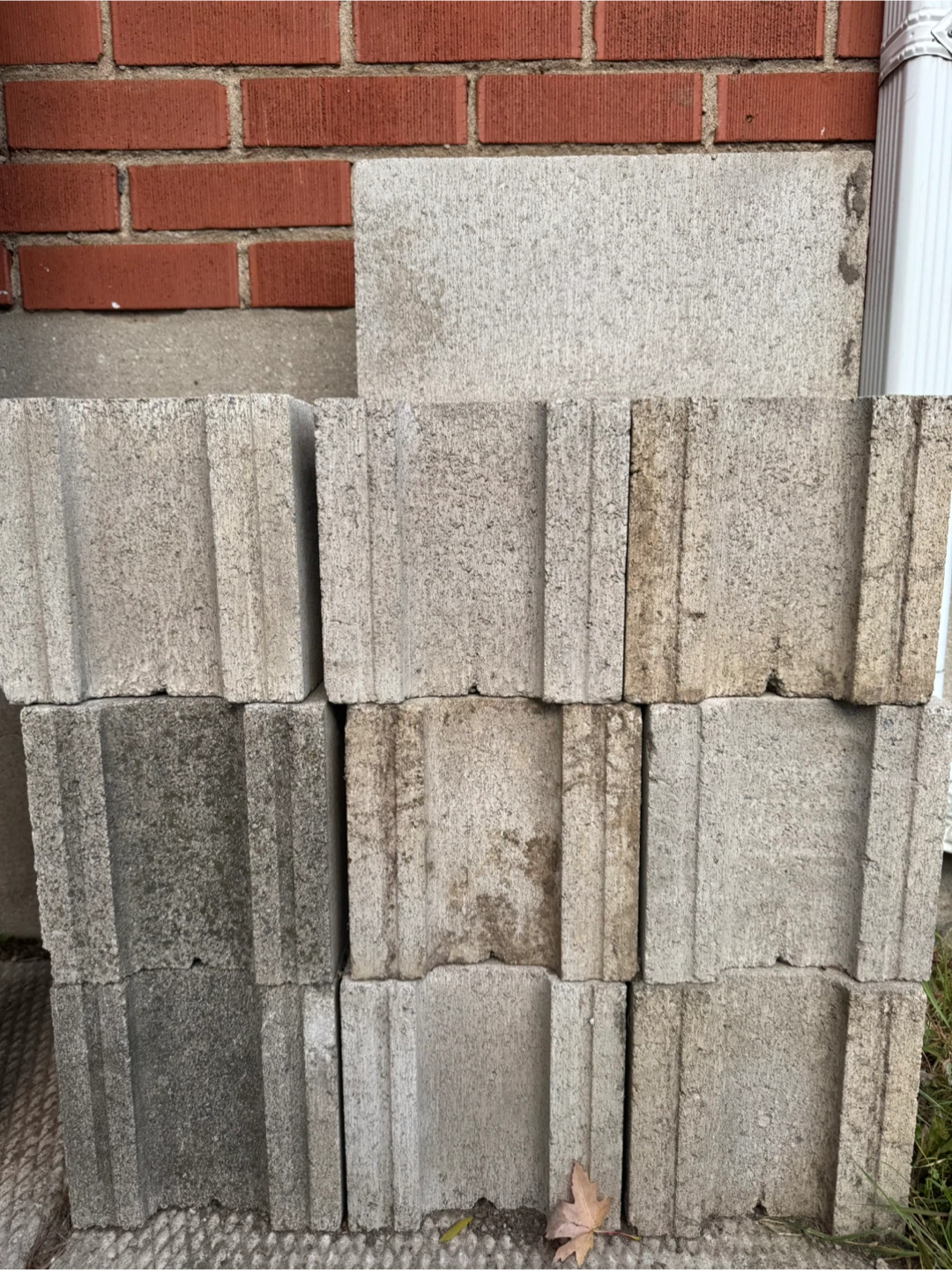 Concrete Cinder Blocks - photo 2