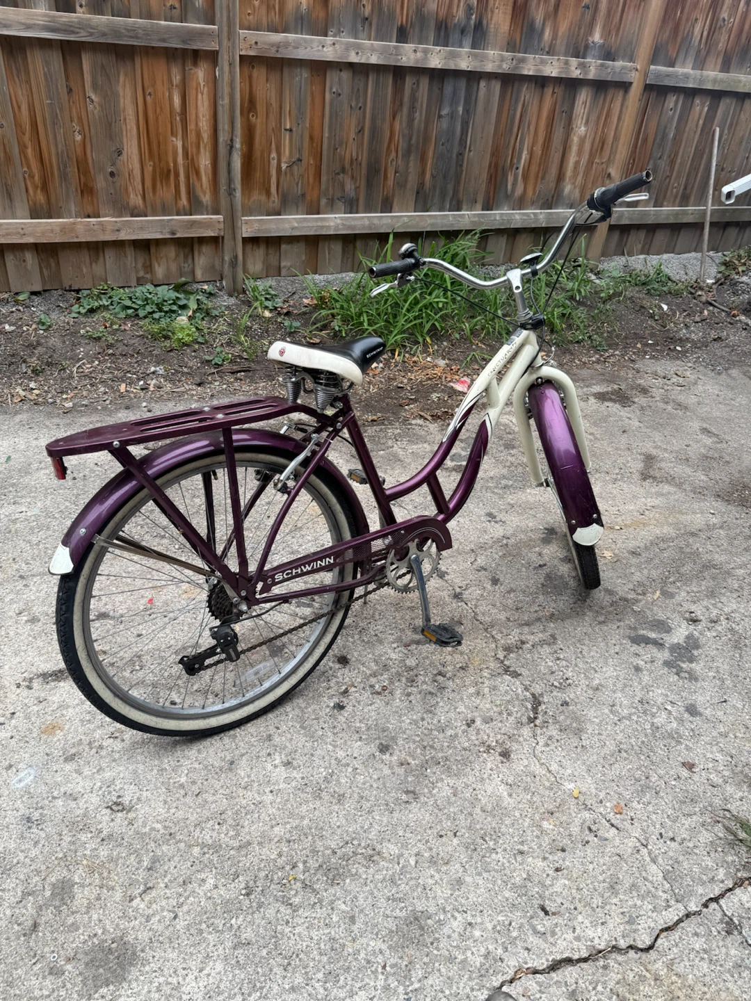 Schwinn Sanctuary Cruiser Bicycle - photo 3