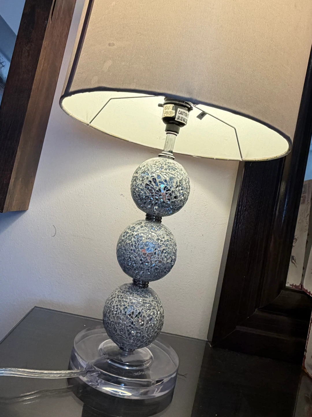 Mosaic sphere table lamp