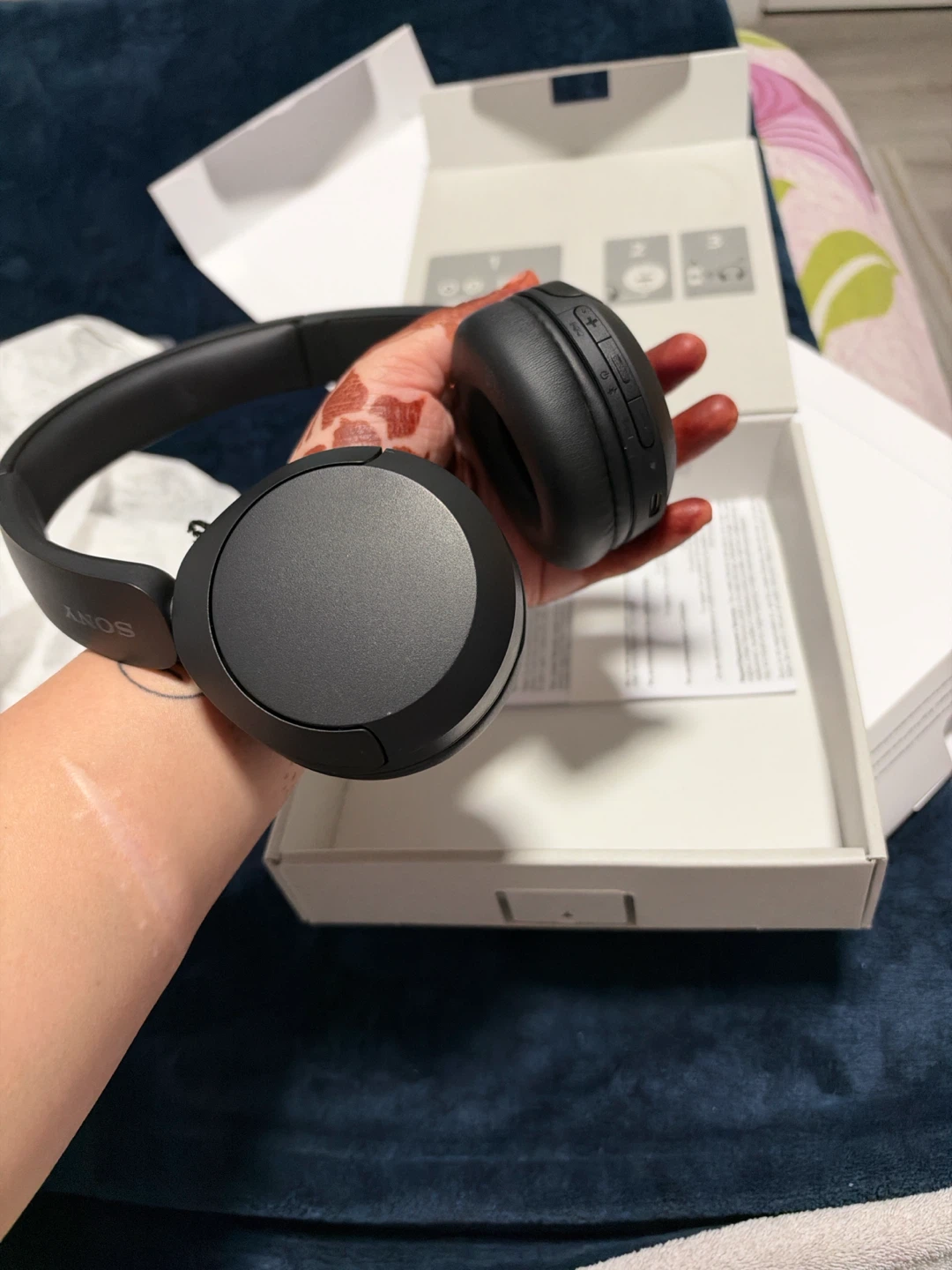 Sony WH-CH520 Wireless Headphones - photo 3
