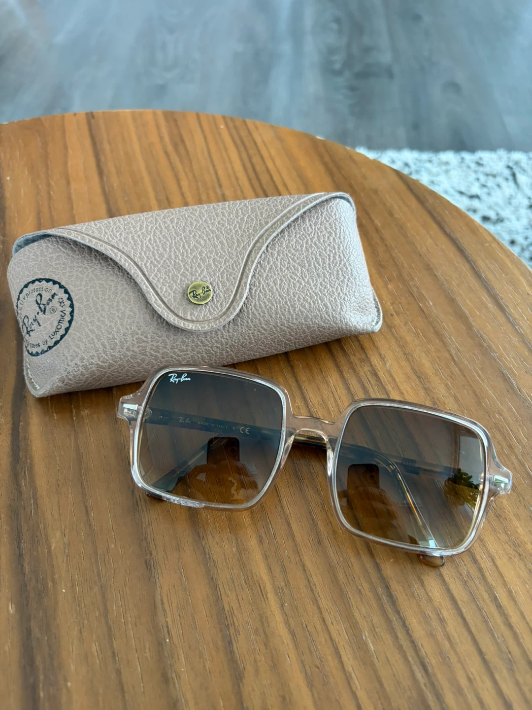 Ray-Ban Square Sunglasses with Case