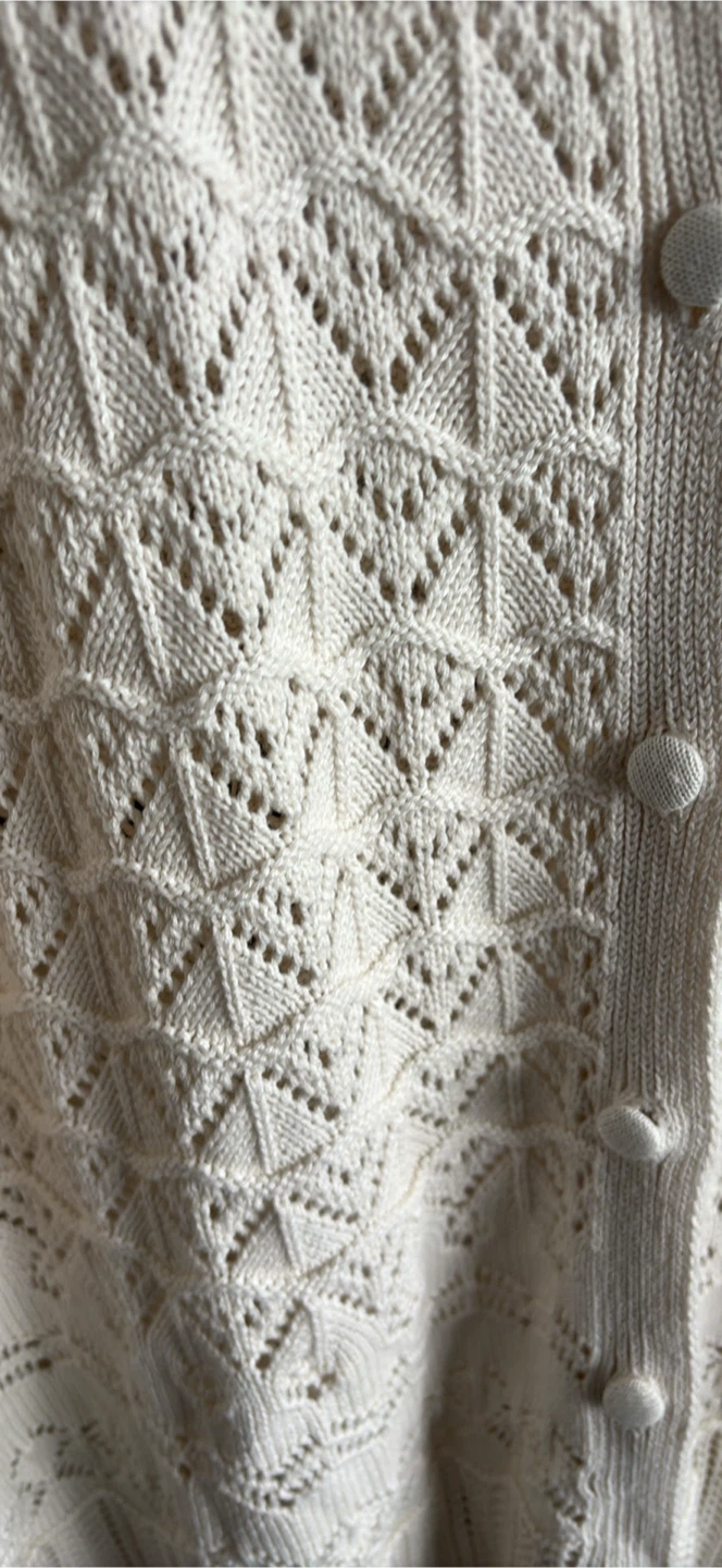 Brand New Black Tape Cream Knit Cardigan - photo 3