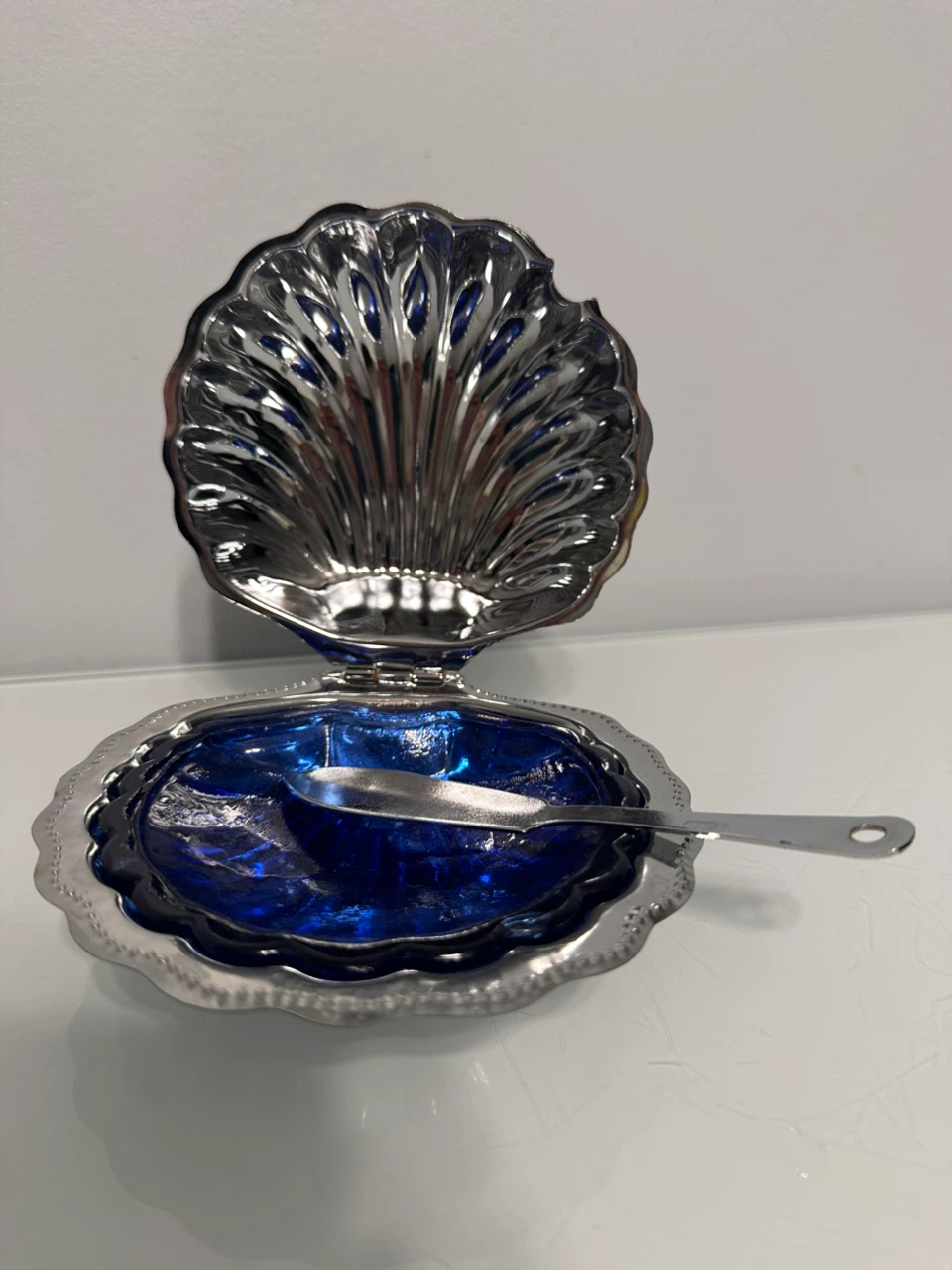 Vintage Clam Shell Butter Dish with Spreader