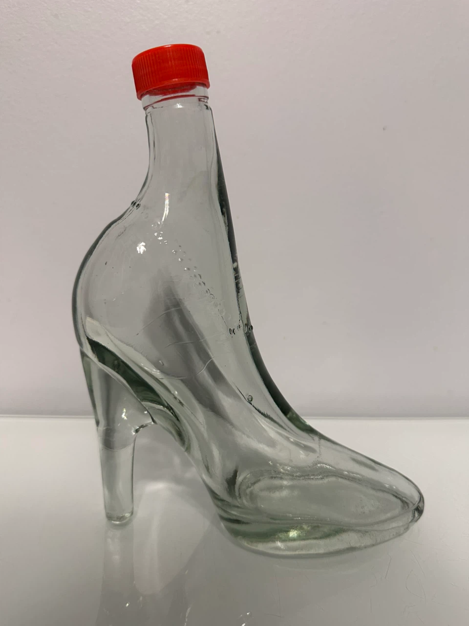 Vintage Glass high-heel shoe bottle - photo 3
