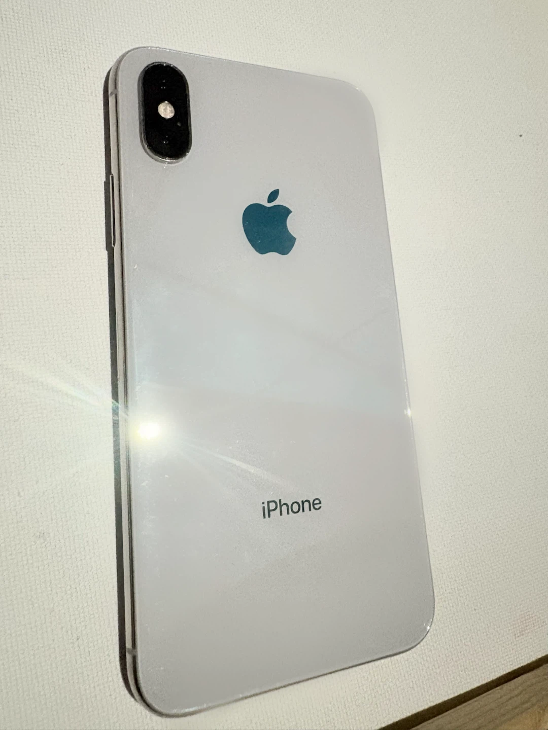 Apple iPhone XS Silver - photo 2