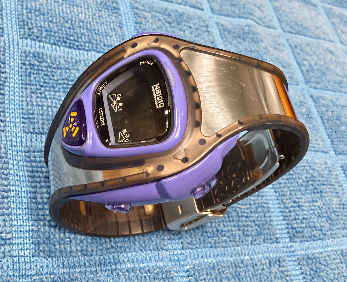 CITIZEN 1481010 INDEPENDENT DIGITAL WATCH - photo 3